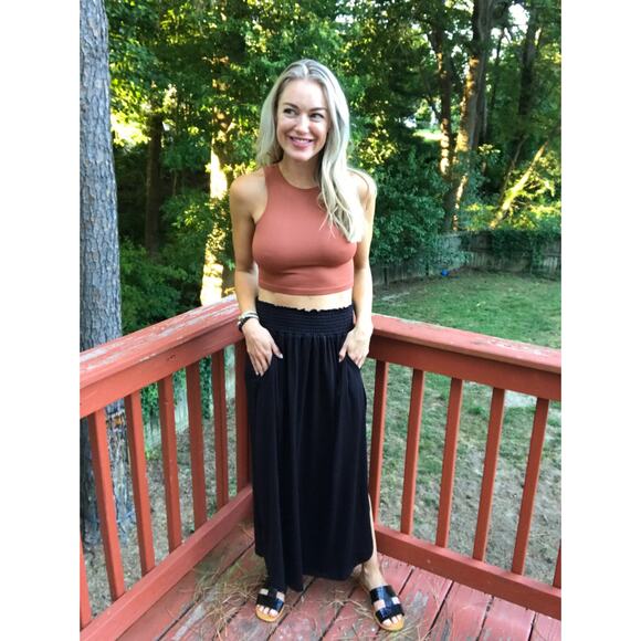 Sandy Delight Maxi Skirt-Black - Picture 5 of 6